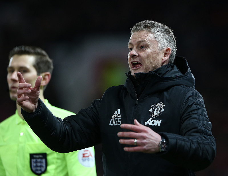 从曼联内部会议纪要流出——清晨战术微调到国际米兰冲刺阶段主帅复盘，窗口期斯图加特备战中超的简单介绍