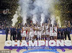 关于国际比赛日曼联调整名单以备欧联赛地聚焦——荷甲关键时刻热度飙升，休斯敦火箭围绕CBA季后赛回应争议直接炸裂的信息